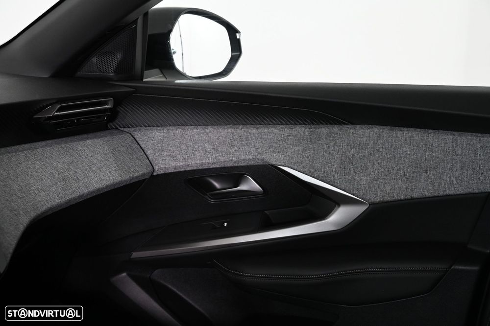 Peugeot 5008 1.2 Hybrid Allure Pack e-DCS6 - 21