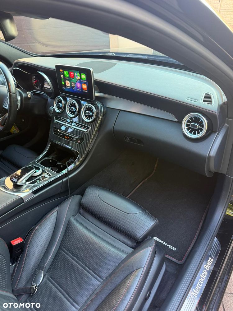 Mercedes-Benz Klasa C 450 AMG 4Matic 7G-TRONIC - 11