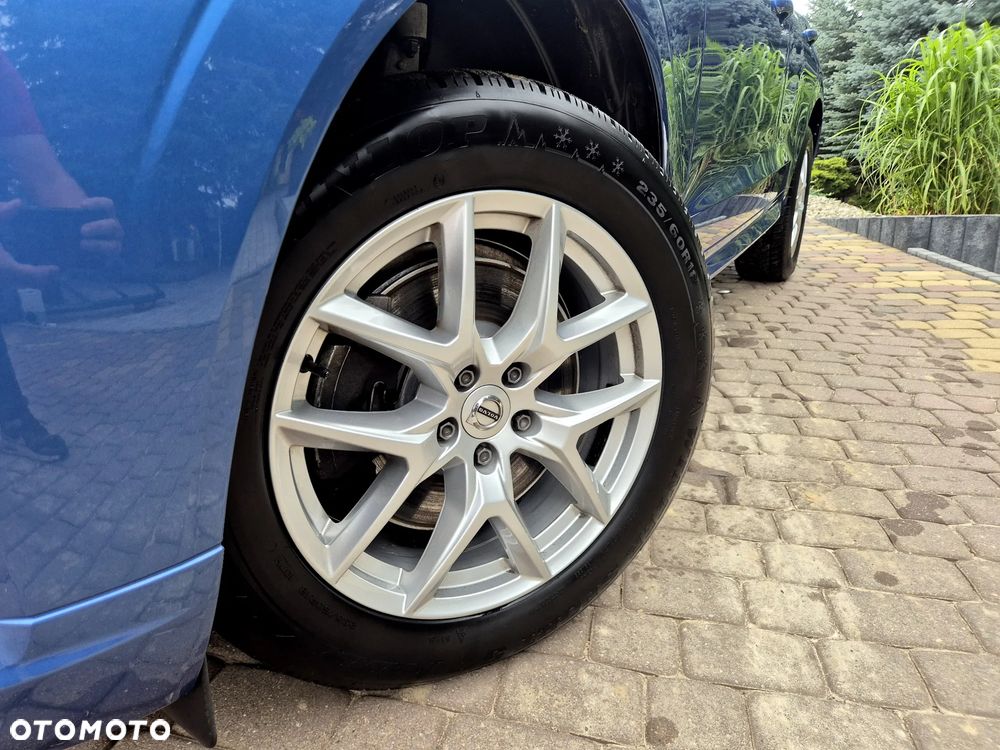 Volvo XC 60 D4 AWD R-Design - 29
