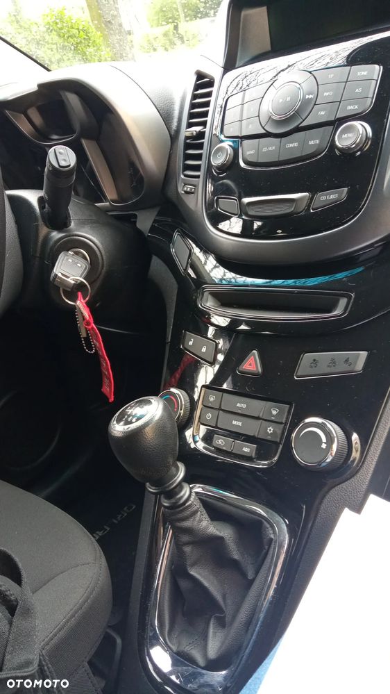 Chevrolet Orlando - 3