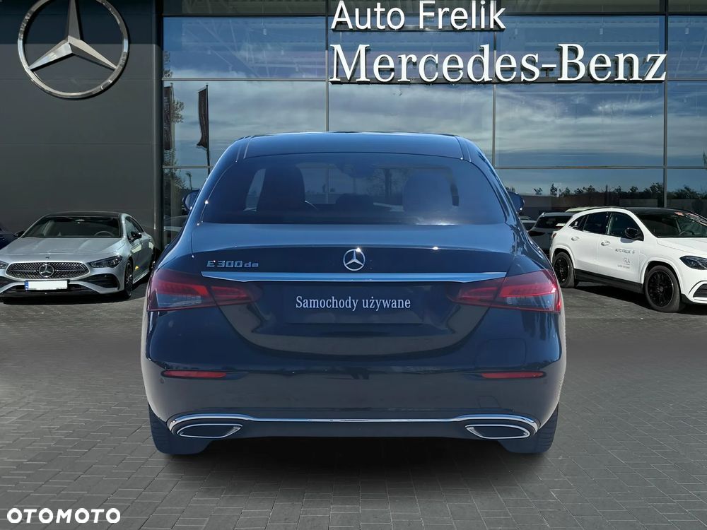 Mercedes-Benz Klasa E 300 de Avantgarde - 5
