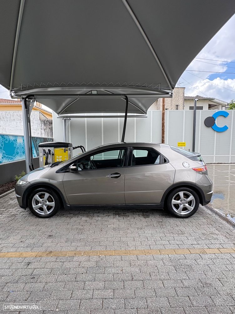 Honda Civic 1.4 Sport - 2
