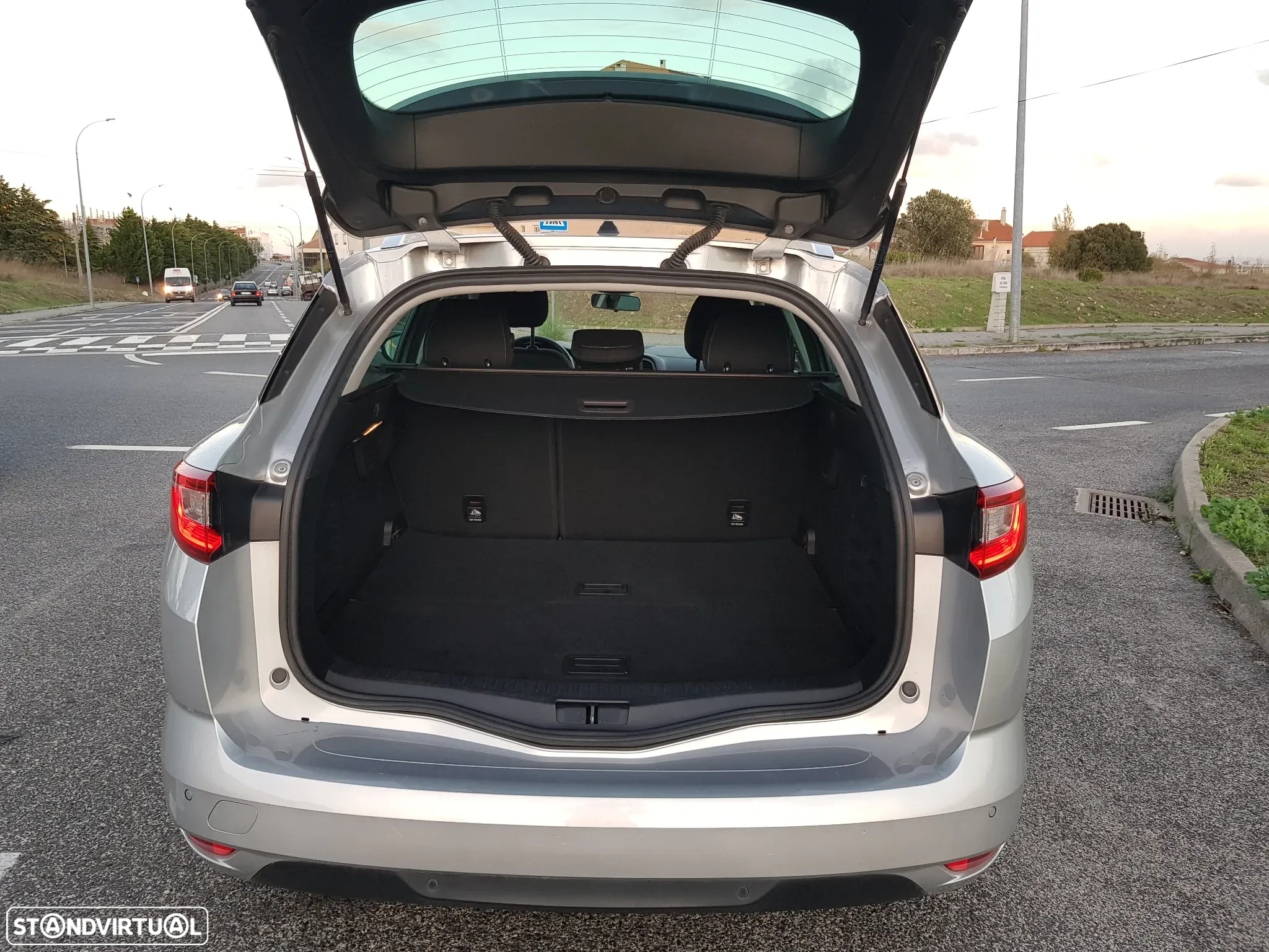 Renault Mégane Sport Tourer 1.5 Blue dCi Limited - 51