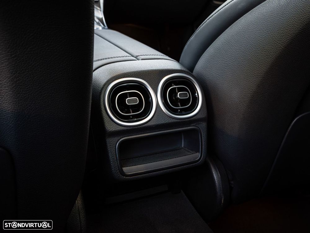 Mercedes-Benz C 300 d AMG Line - 23