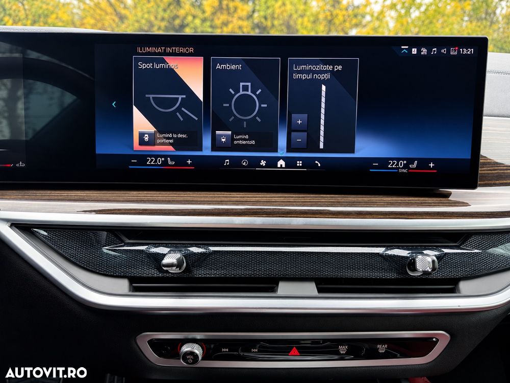 BMW X6 xDrive40i AT MHEV - 19