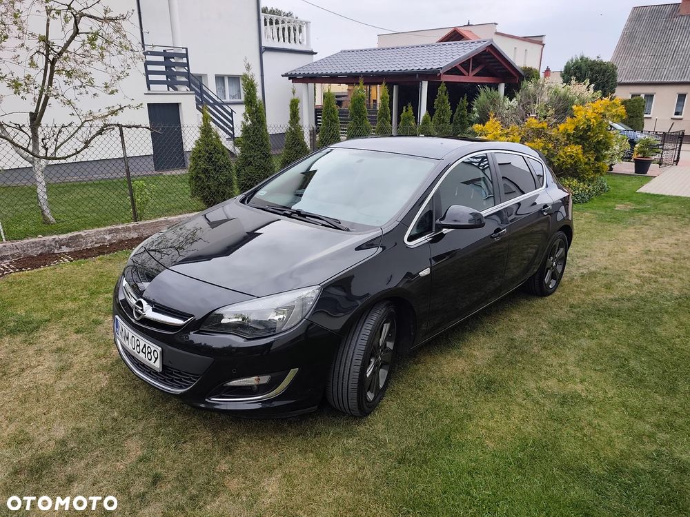 Opel Astra 1.4 T Cosmo - 12
