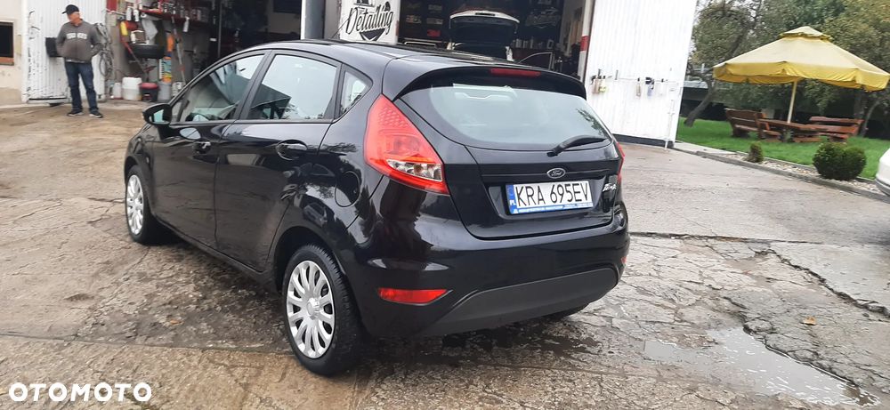 Ford Fiesta - 19
