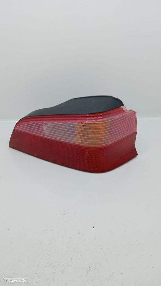 Farolim Stop Dto Peugeot 106 Ii (1A_, 1C_) - 2