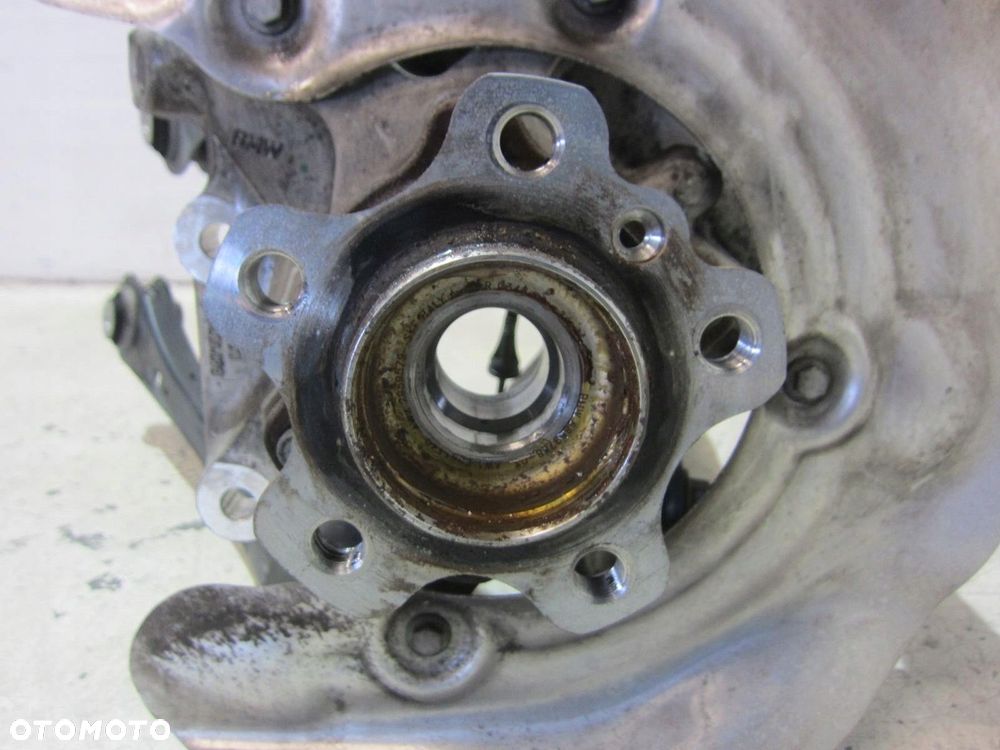 BMW X3 G01 ZWROTNICA TYLNA LEWA TYŁ 6871027 WAHACZE KOMPLET 33306871027 - 3