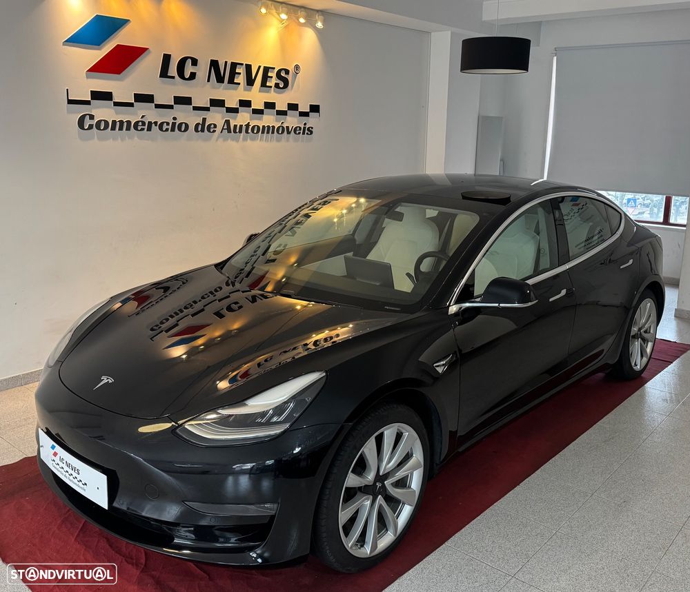 Tesla Model 3 Long-Range Dual Motor AWD - 1