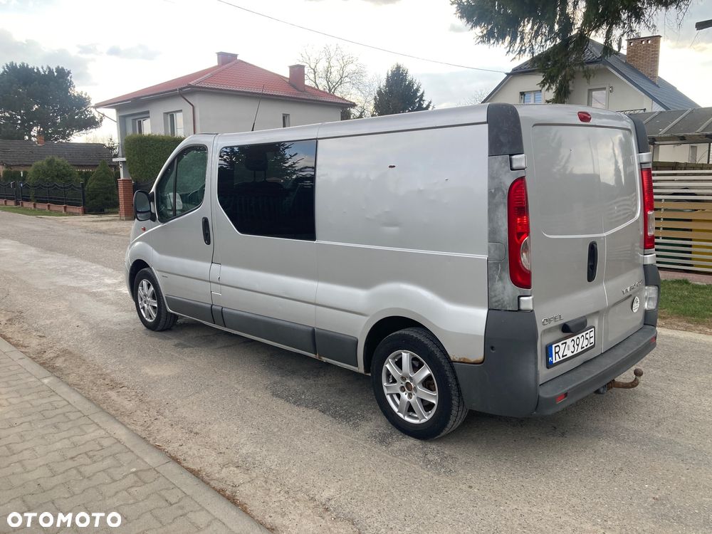 Opel Vivaro - 6