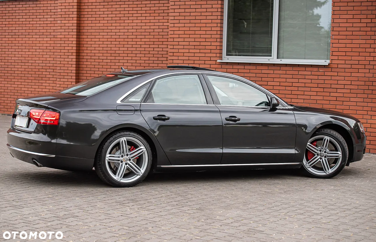 Audi A8 4.2 FSI quattro tiptronic - 14