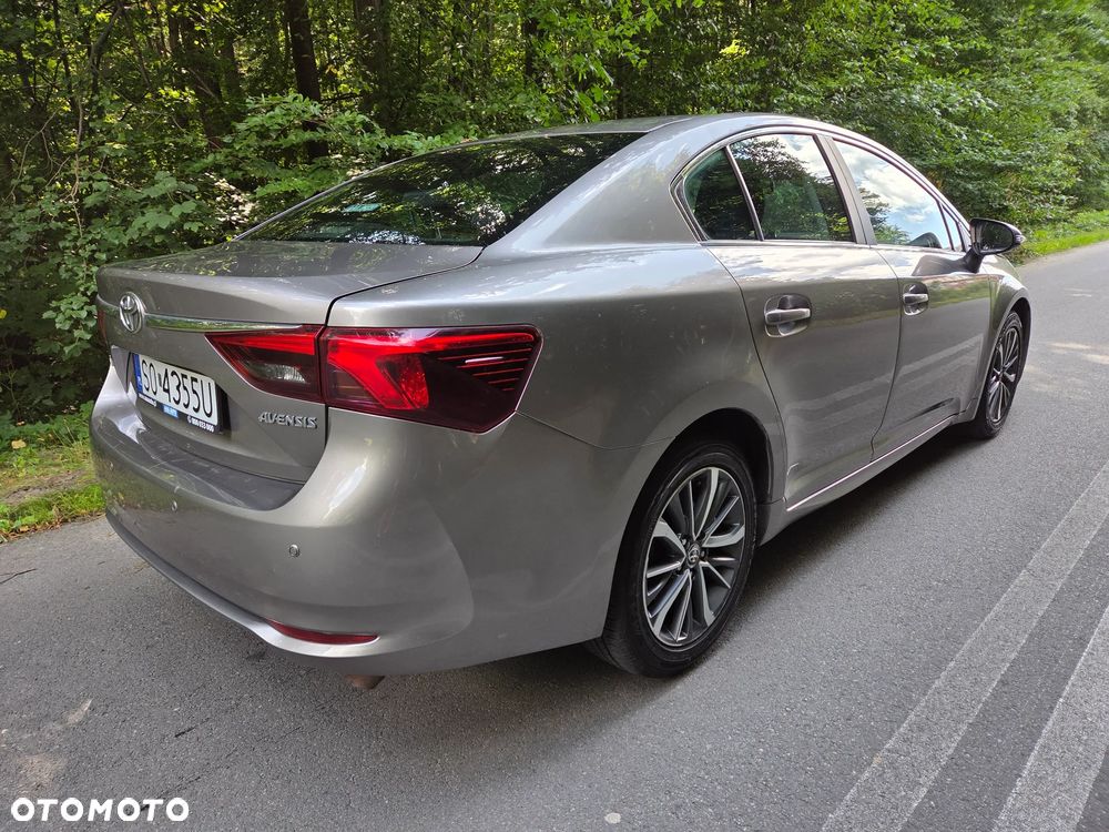 Toyota Avensis 2.0 D-4D Active Business - 5
