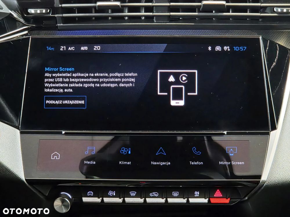 Peugeot 408 1.6 Plug-In Hybrid 180 GT EAT8 - 23