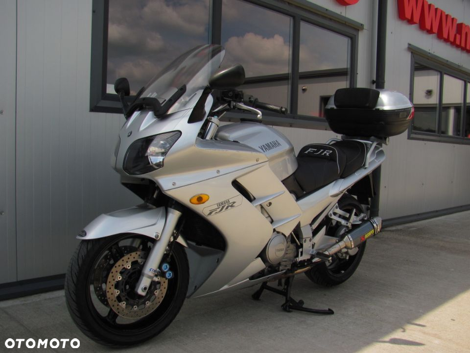 Yamaha FJR - 16