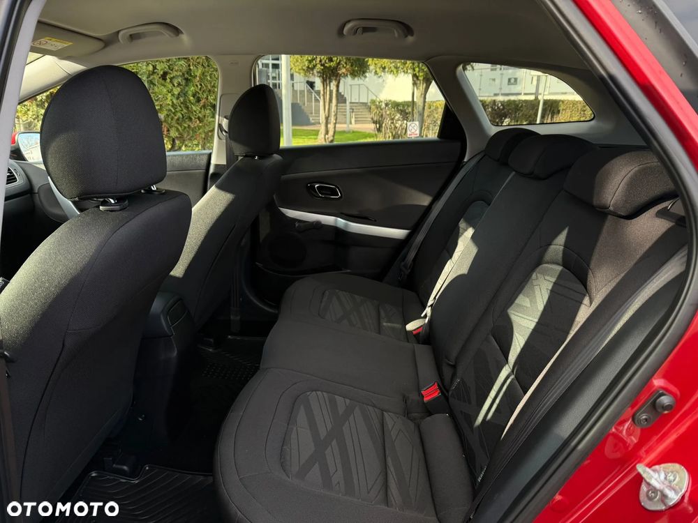 Kia Ceed 1.4 CRDi 90 SW Vision - 7