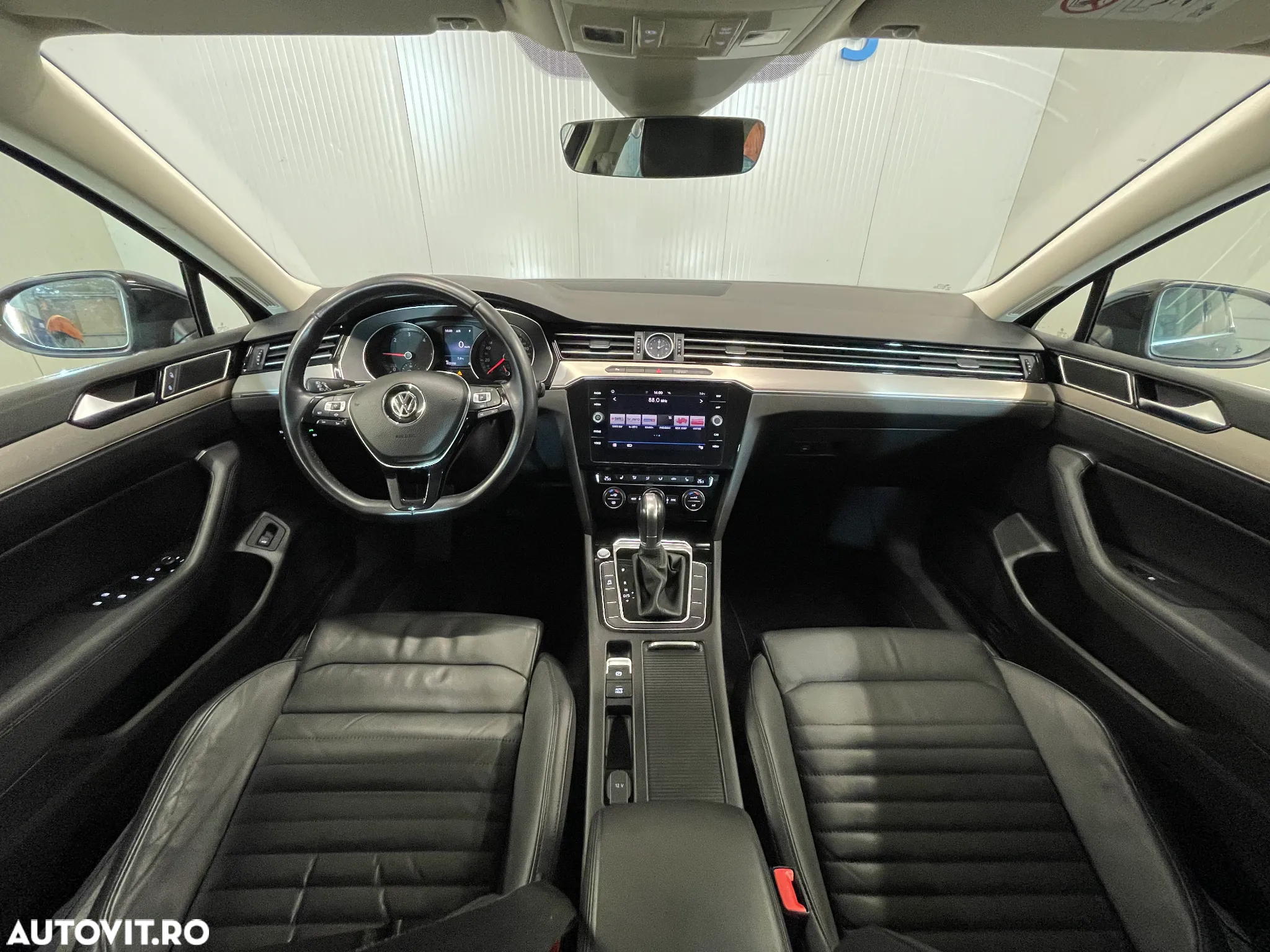 Volkswagen Passat Variant 2.0 TDI DSG Highline - 7