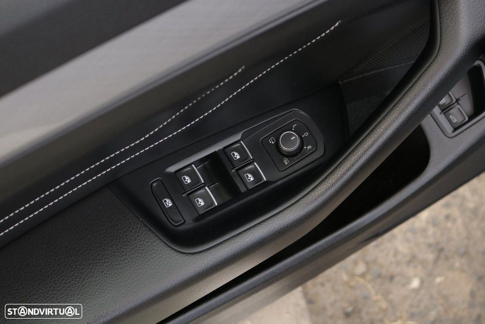 VW Passat Variant 1.4 TSI GTE Plug-in - 33