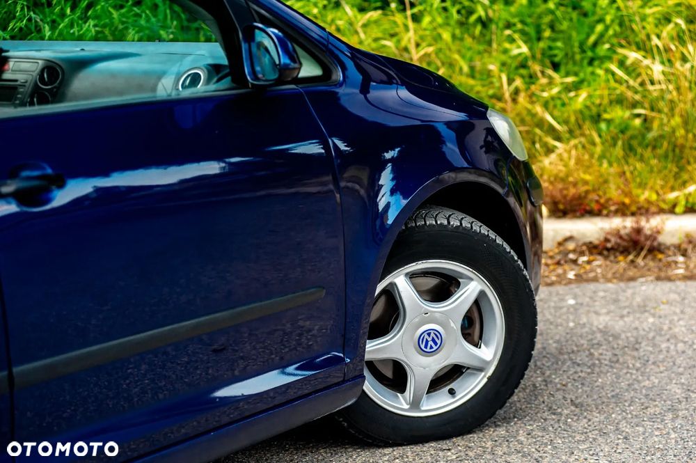 Volkswagen Golf Plus 1.6 FSI Trendline - 7