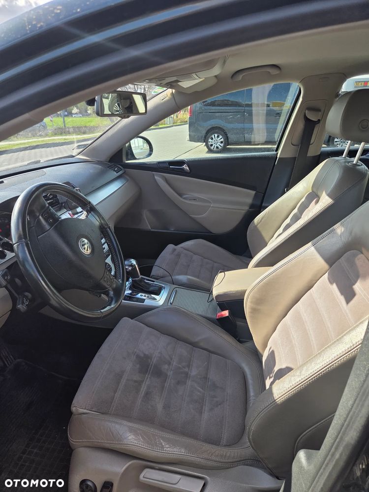 Volkswagen Passat 2.0 TDI DPF Comfortline DSG - 11