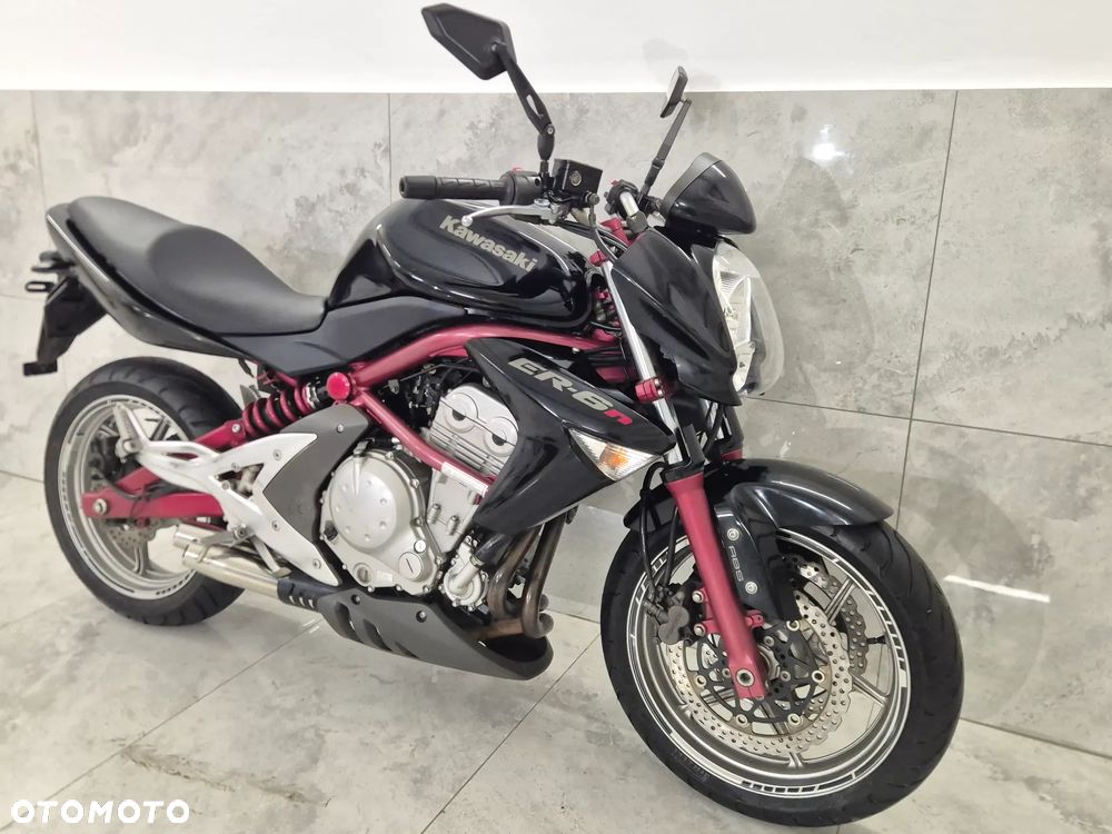 Kawasaki ER - 1