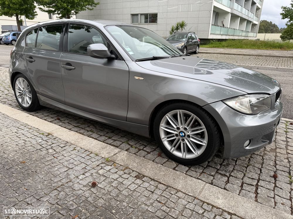 BMW 118 d Pack M - 3