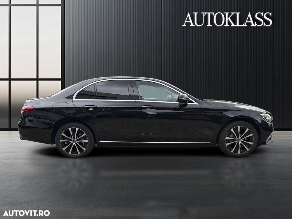Mercedes-Benz E 300 4MATIC Aut. - 6