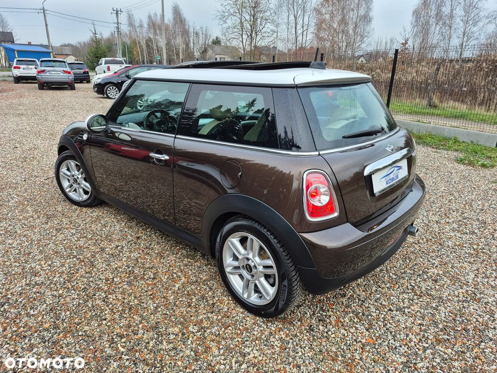 MINI Cooper Bayswater - 18