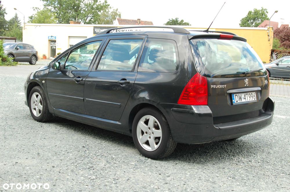 Peugeot 307 - 4