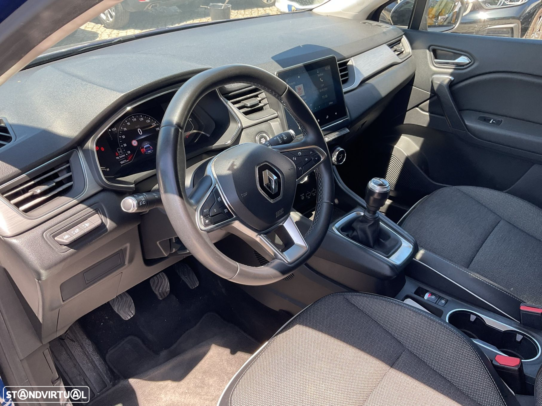 Renault Captur 1.0 TCe Exclusive - 24