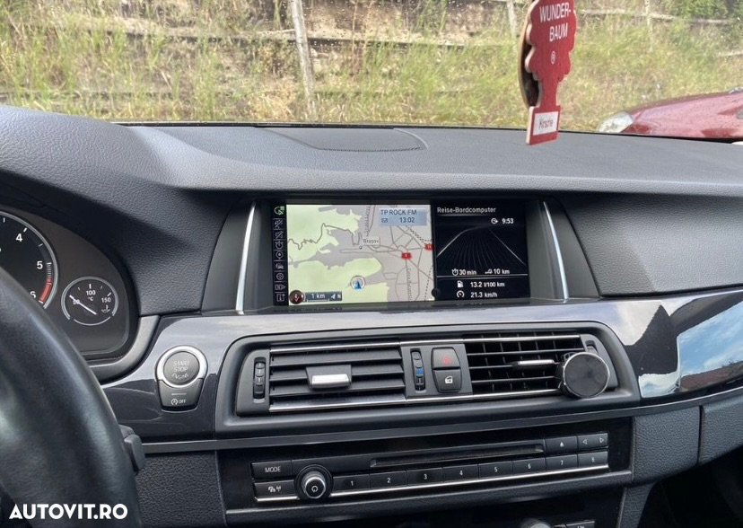 BMW Seria 5 520d Touring Aut. Luxury Line - 5