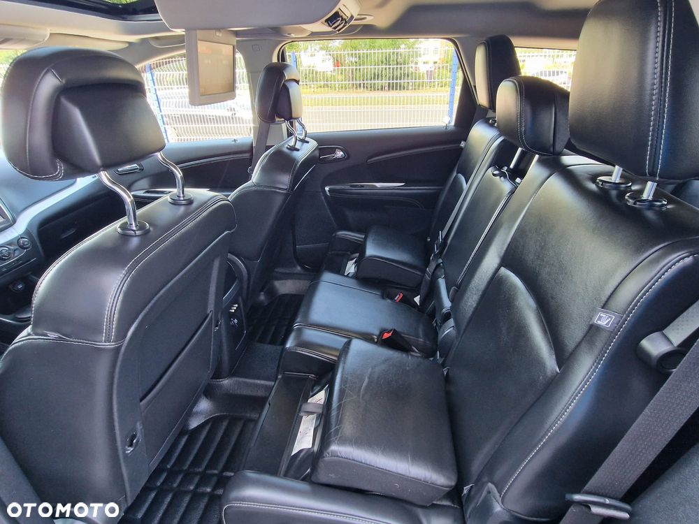 Fiat Freemont 2.0 Multijet 16V DPF Automatik Allrad Black Code - 17