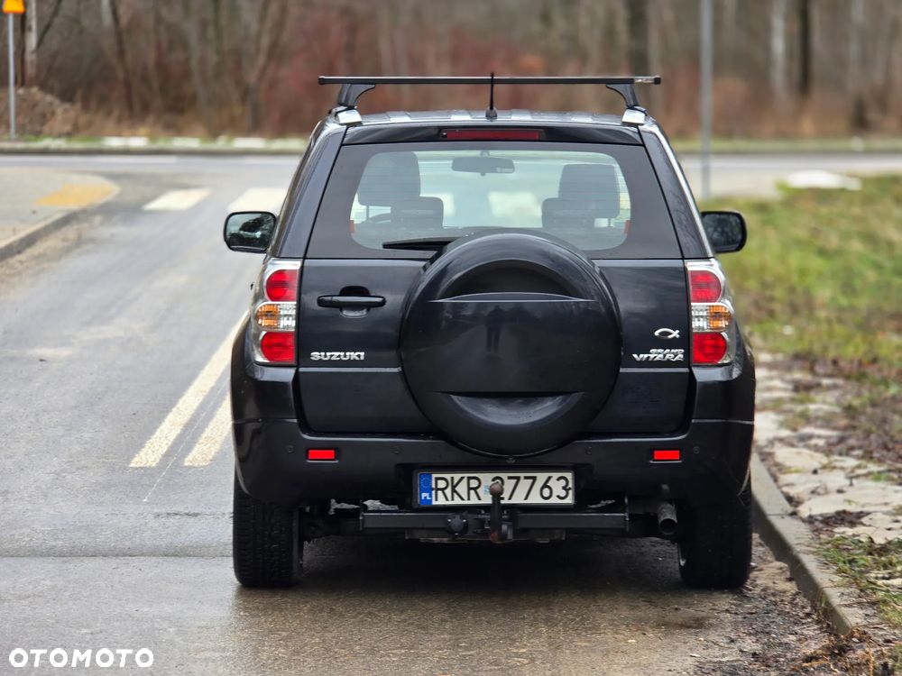 Suzuki Grand Vitara 1.9 DDiS - 16