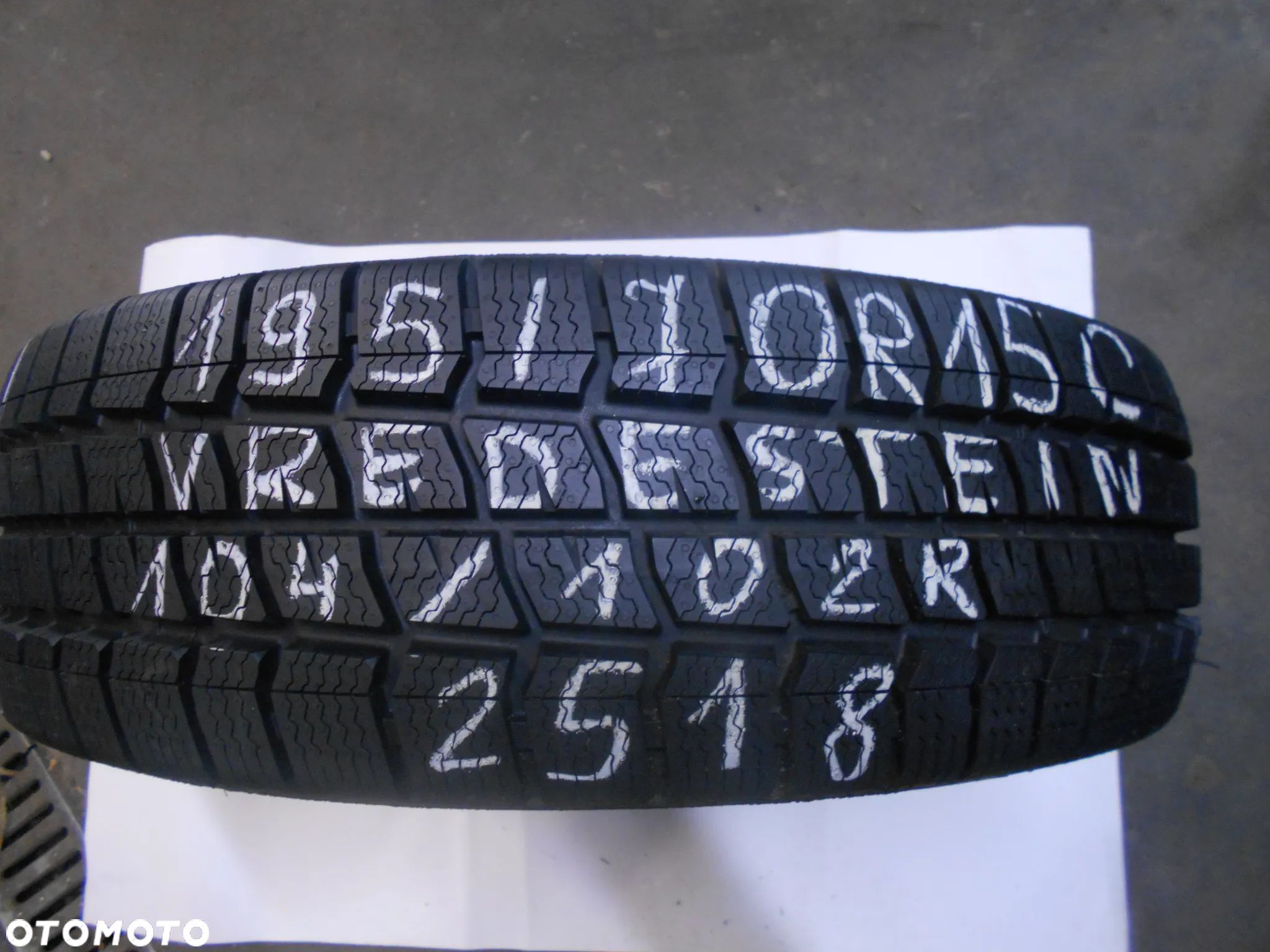 OPONA POJEDYNKA 195/70R15C VREDESTEIN COMTRAC 2 WINTER DOT 2518 10MM - 1