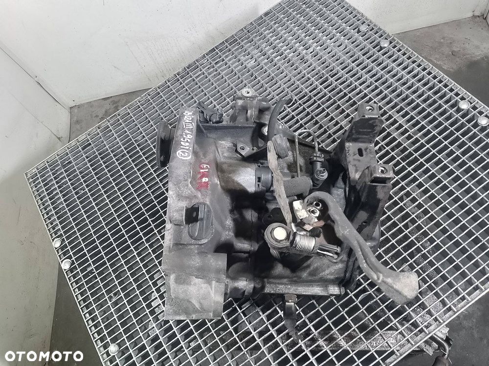 SKRZYNIA BIEGÓW MANUALNA SEAT IBIZA III GKR 1.9 SDI - 6