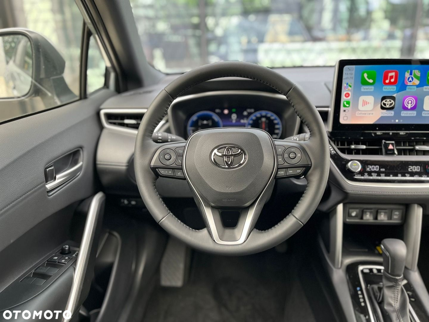 Toyota Corolla Cross - 14