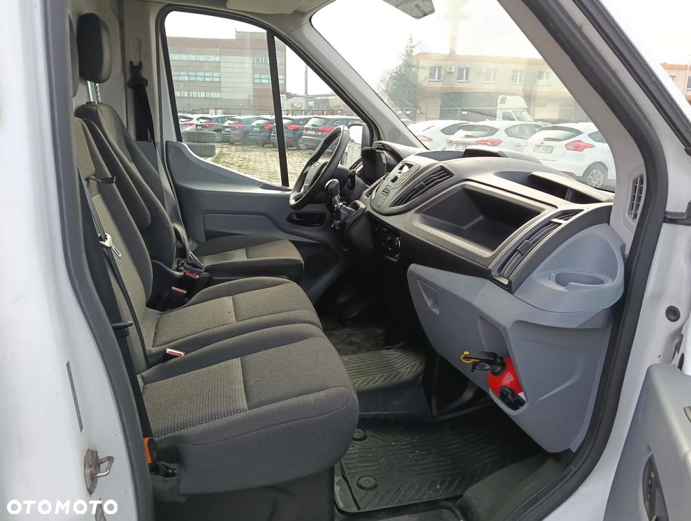 Ford Transit - 7
