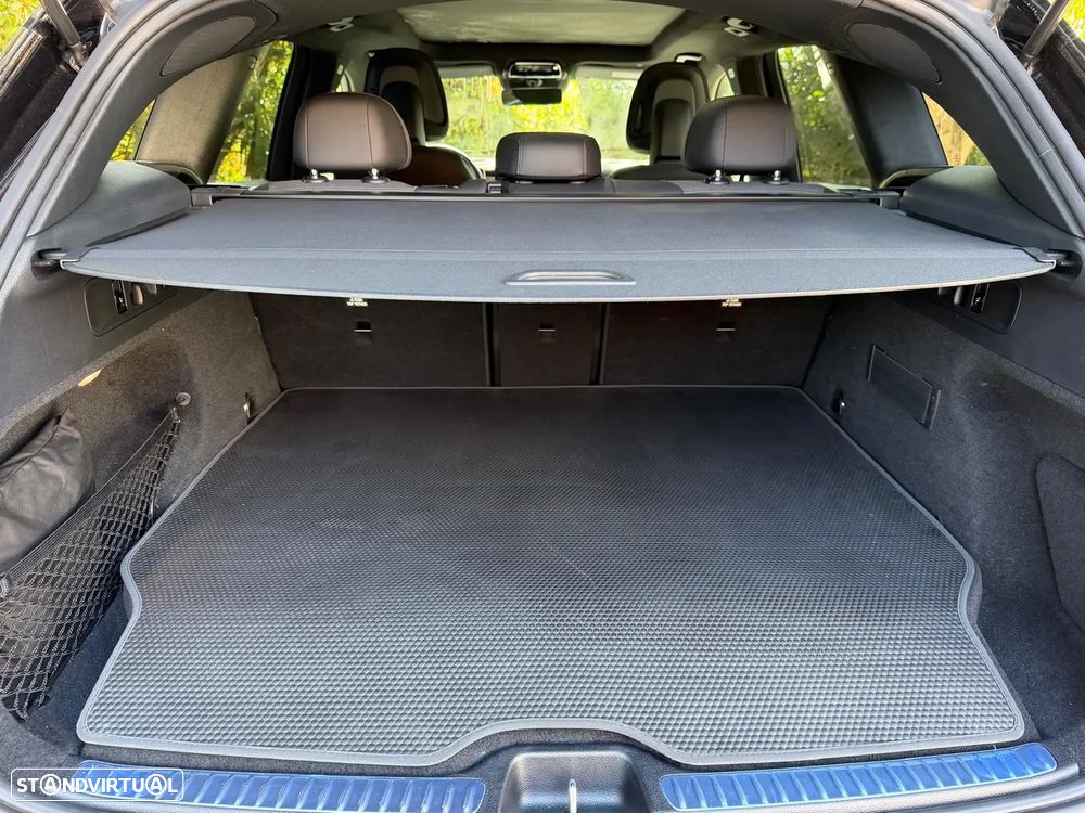 Mercedes-Benz GLC 300 de 4Matic - 37