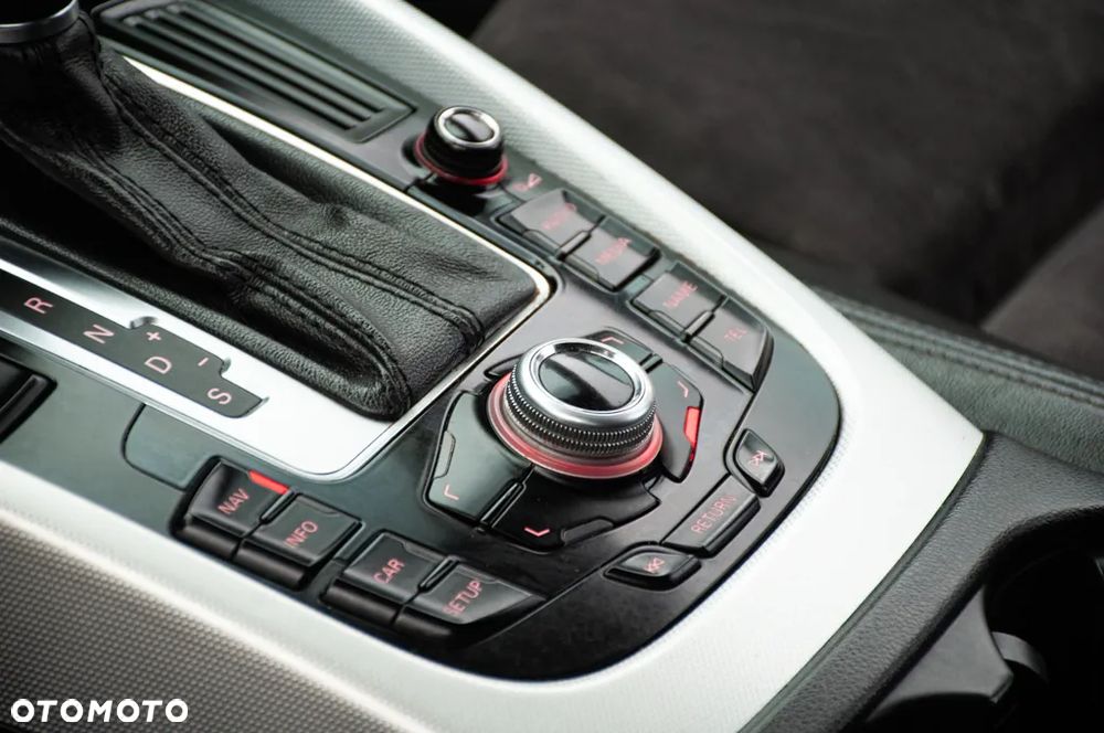 Audi Q5 2.0 TDI Quattro S tronic - 37