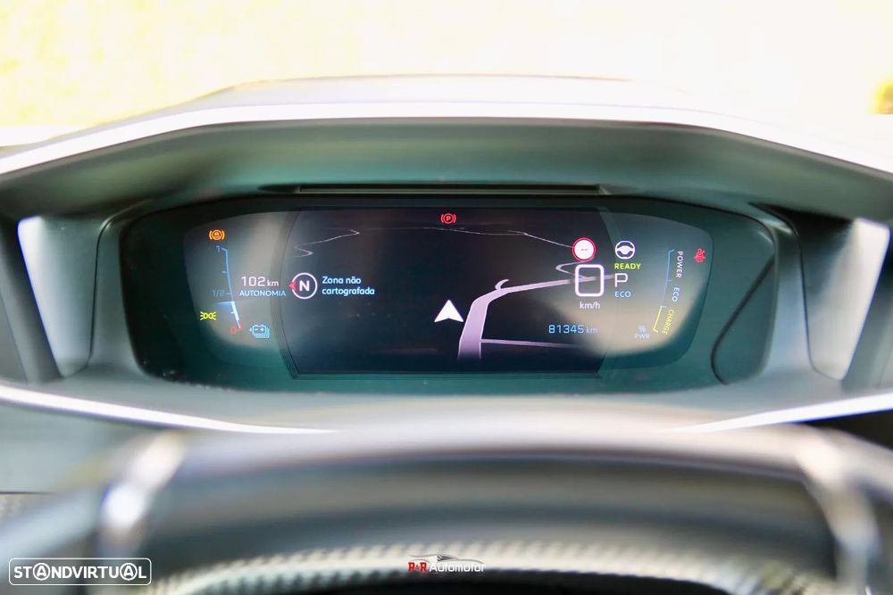Peugeot e-2008 50 kWh GT - 23
