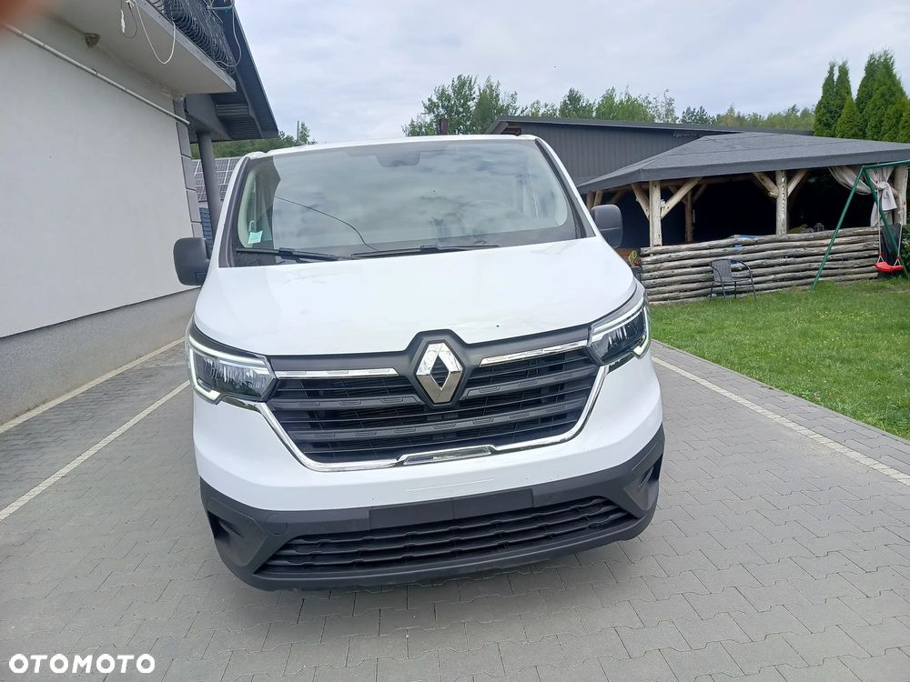 Renault Trafic - 14