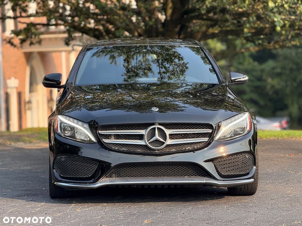 Mercedes-Benz Klasa C 300 9G-TRONIC - 4
