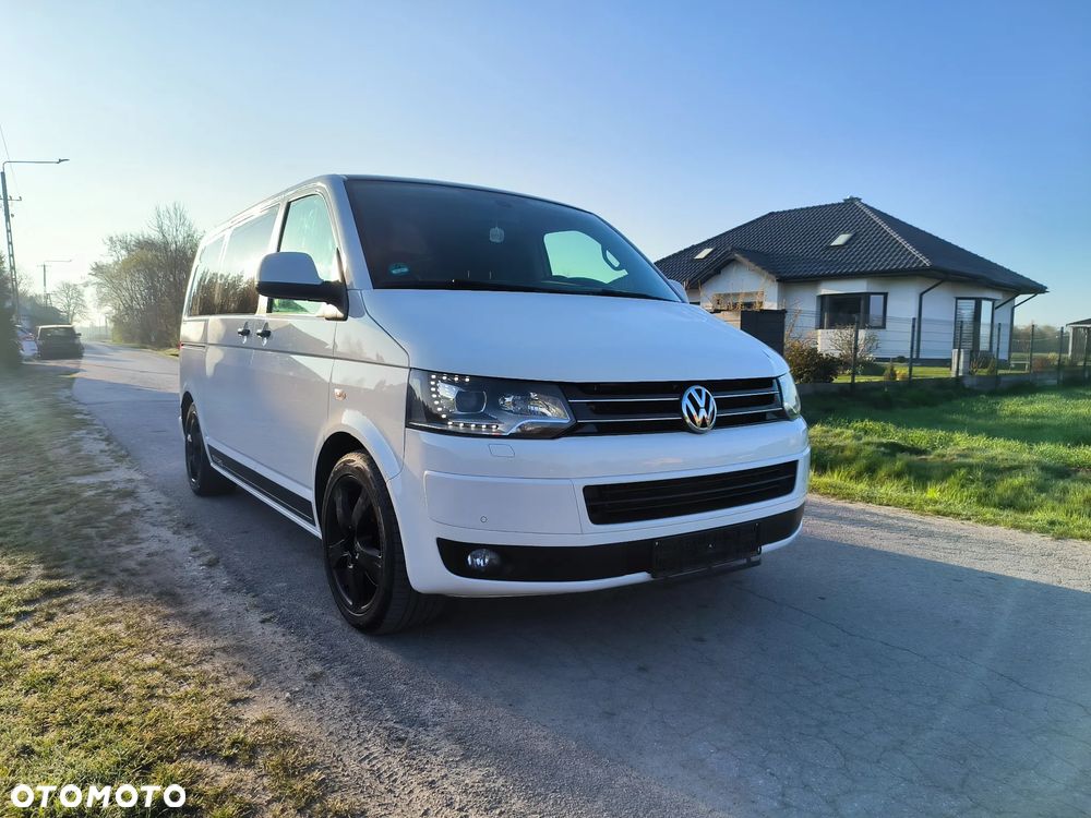 Volkswagen Multivan - 5