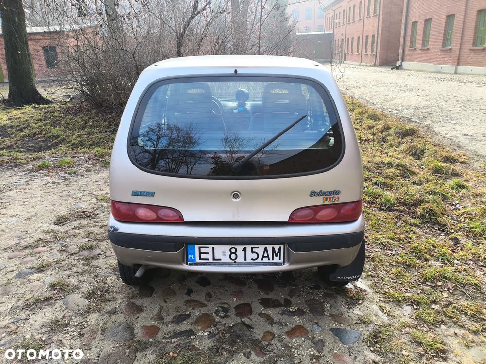 Fiat Seicento 2000 photo 4