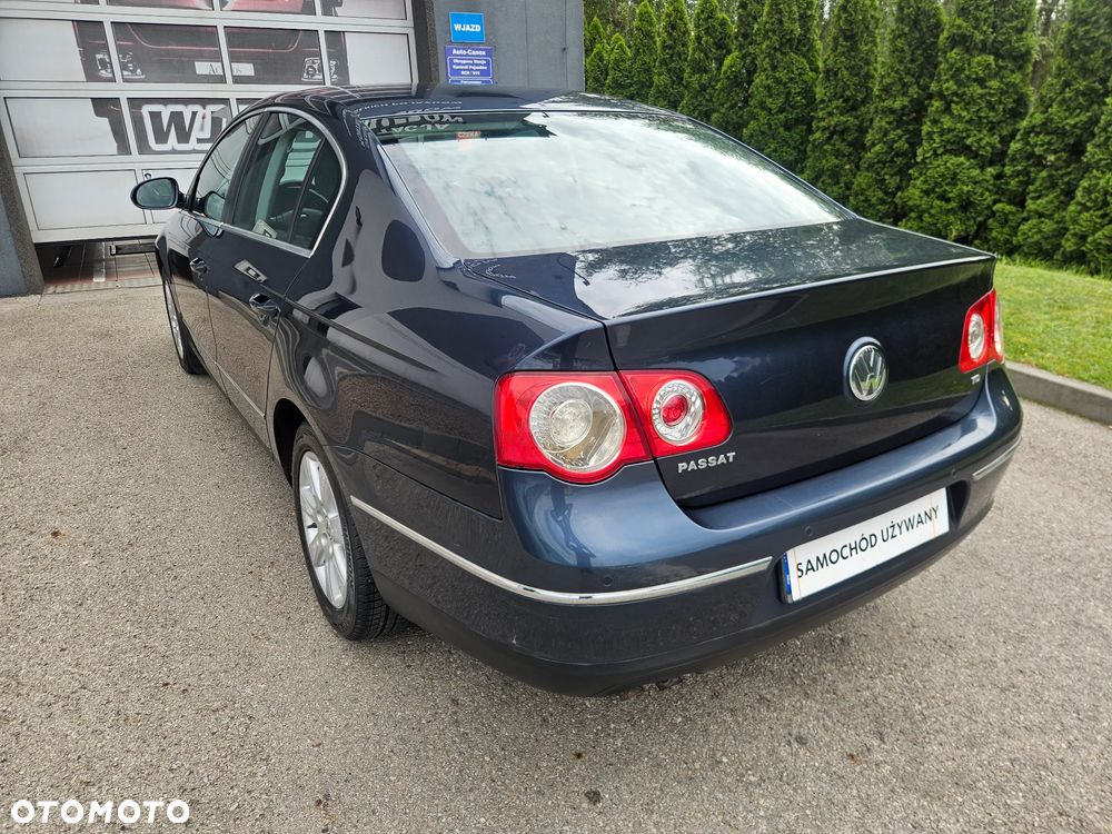Volkswagen Passat 1.9 TDI Comfortline - 21