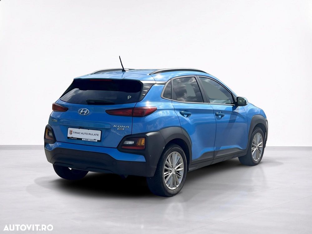 Hyundai KONA - 7