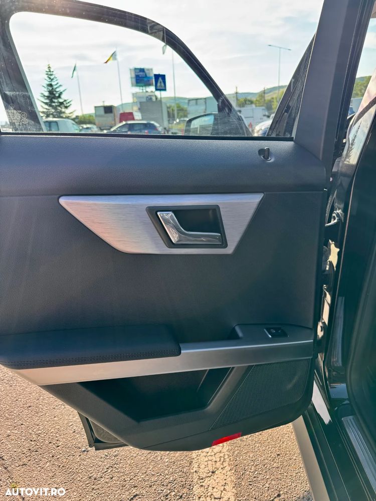 Mercedes-Benz GLK - 29