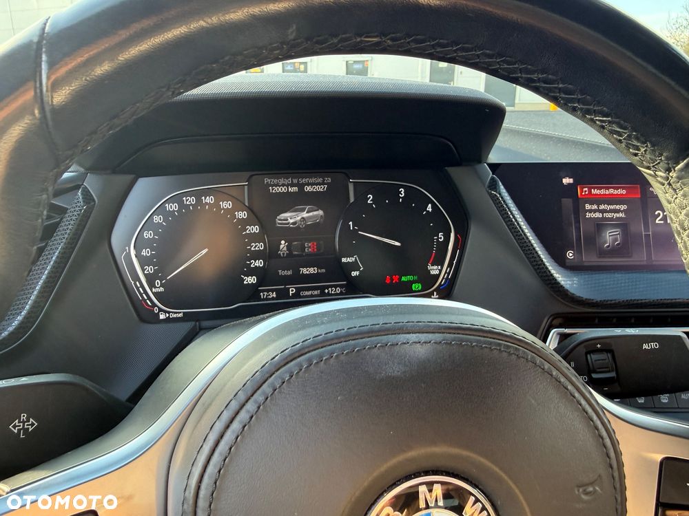 BMW Seria 2 216d Sport Line - 13