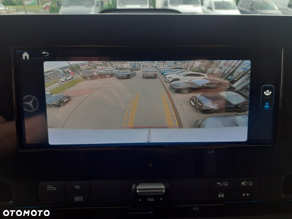 Mercedes-Benz eSprinter - 13