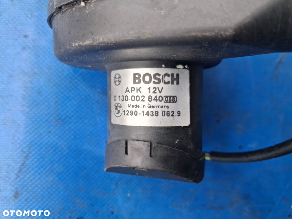 BMW E60 E61 E62 E63 Z4 X5 X3 7 E65 E66 Wentylator Komputera chłodzenie sterownika 129014380629 dmuchawa 0130002840 - 2